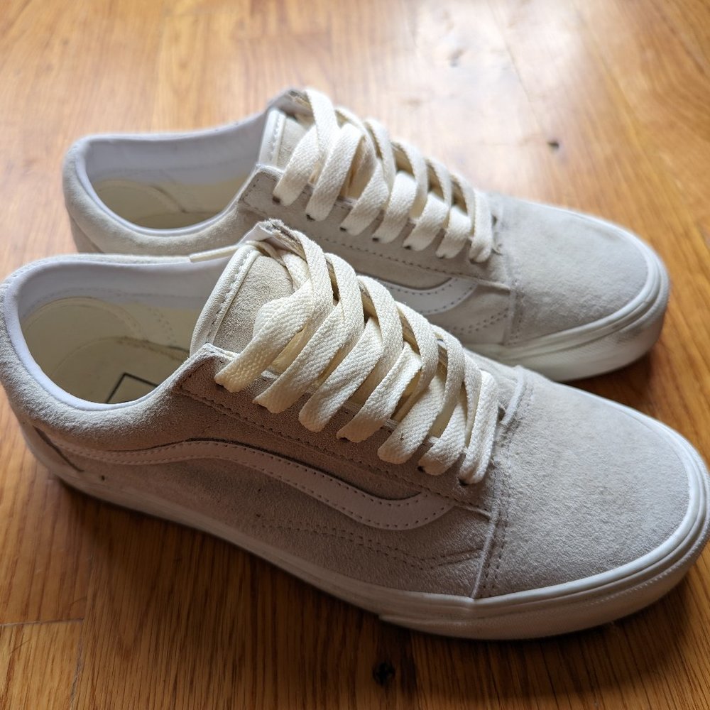 Pre-owned Vans Old Skool leather-trimmed suede sneakers (size 7)